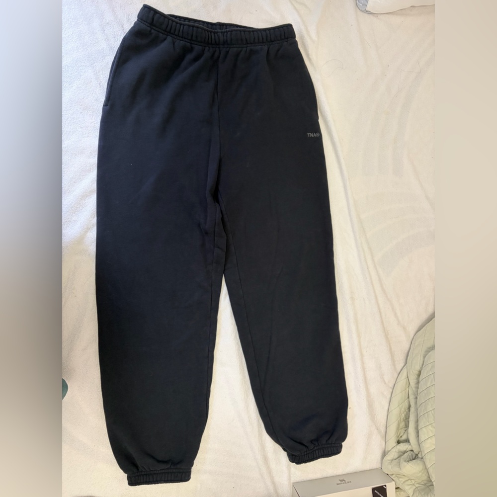 TNA Cozy Fleece Sweatpants in Black - S